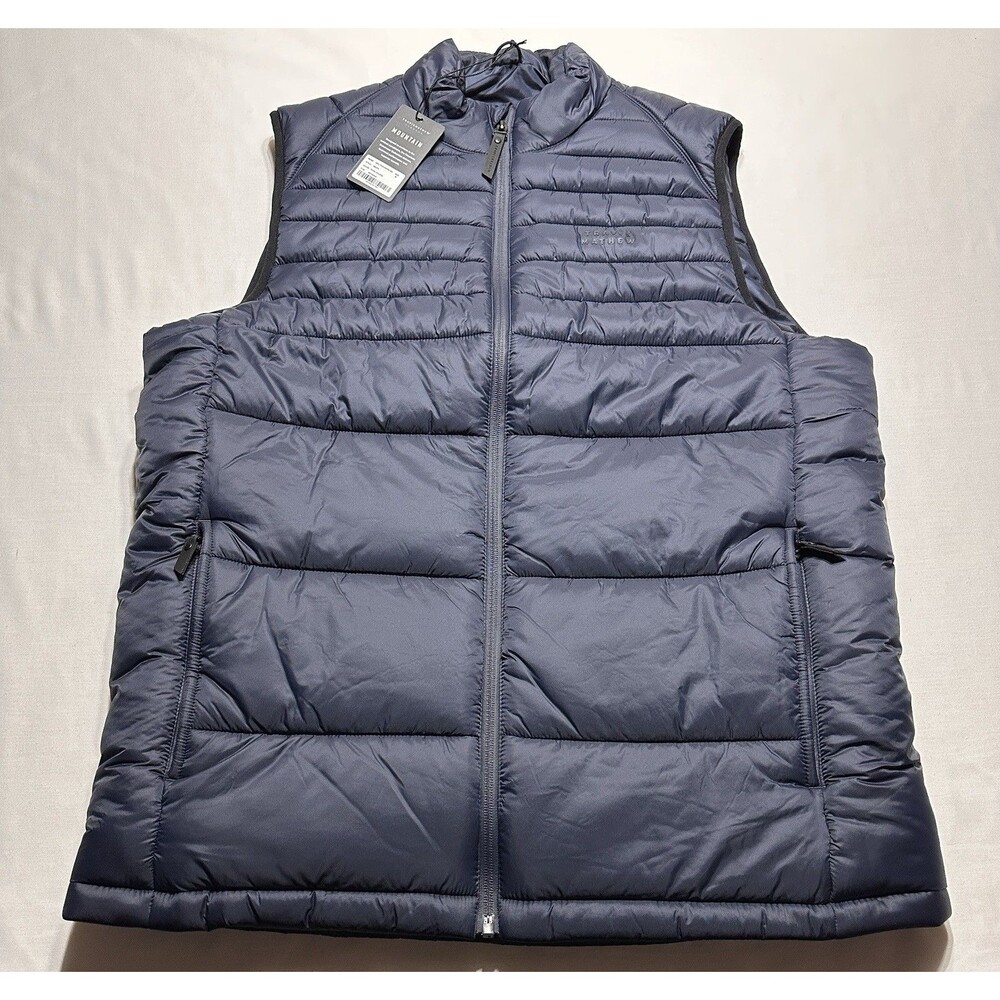 Travis Mathew Aves Tech Puffer Vest Full Zip Men's Size Medium Total Eclipse NWT